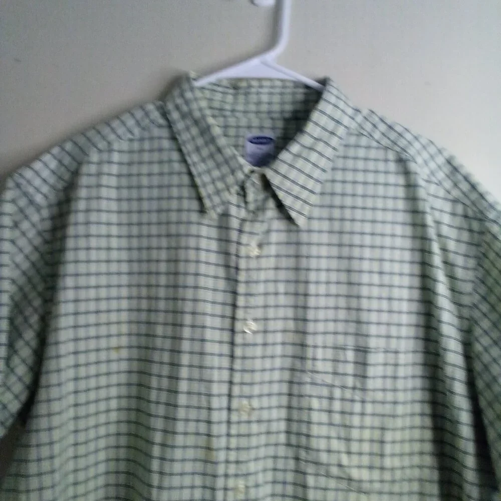 Old Navy Shirt Men XL Short Sleeve Button Up Plaid Casual Green